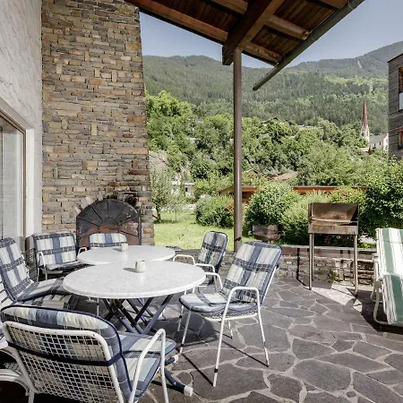 בקתה A Casa Tirol אוץ